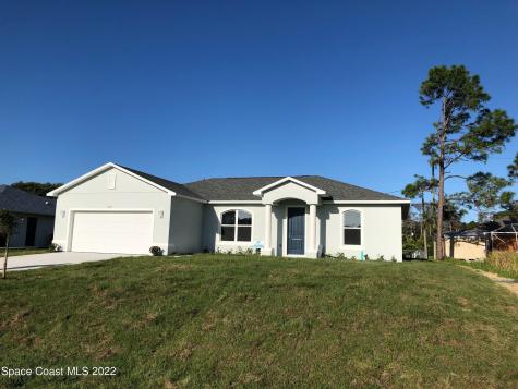 809 Seven Gables Circle SE Palm Bay FL 32909
