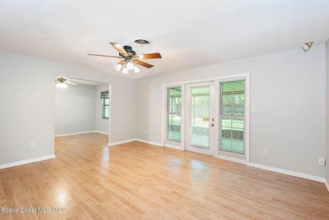 2733 Riviera Drive Titusville FL 32780