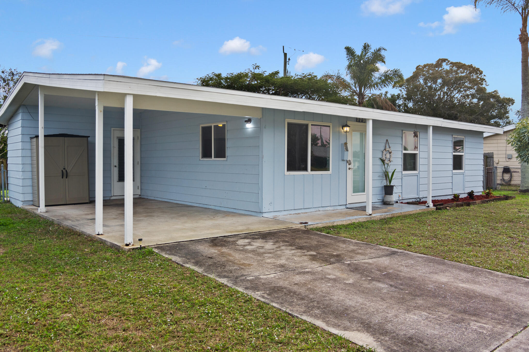 779 Bianca Drive NE Palm Bay FL 32905
