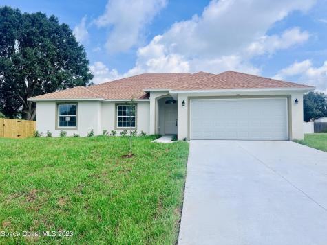 1998 Radcliff Avenue SE Palm Bay FL 32909