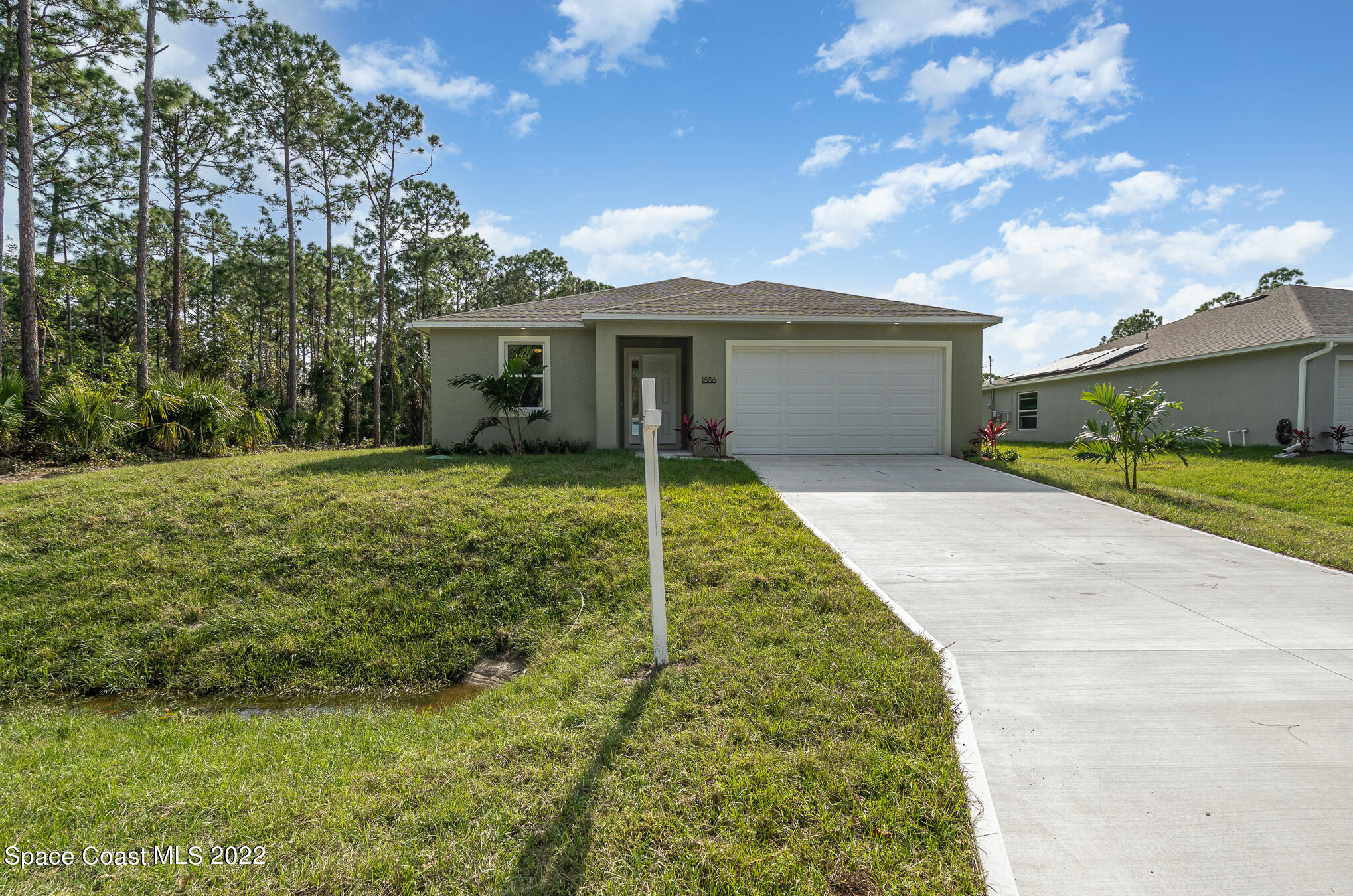 1586 Degamma Street NW Palm Bay FL 32907