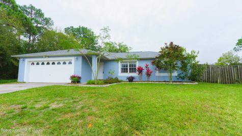 1110 Love Court NW Palm Bay FL 32907