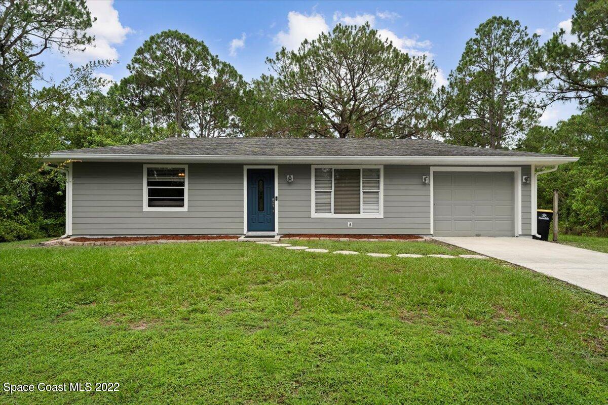 1016 Tevis Street SE Palm Bay FL 32909