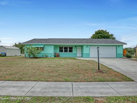 976 Schumann Drive Sebastian FL 32958