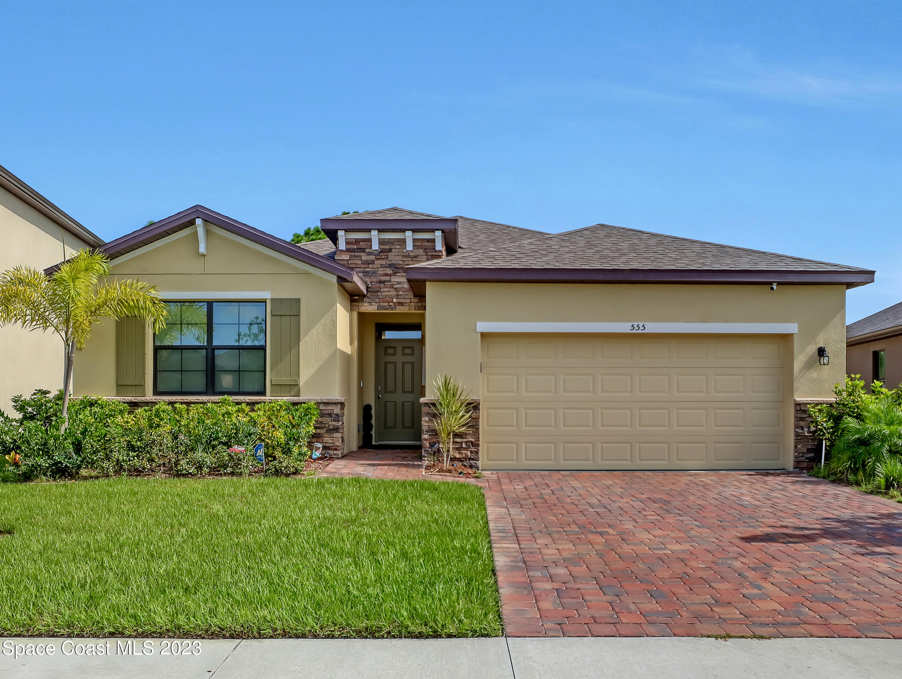 555 Old Country Road SE Palm Bay FL 32909