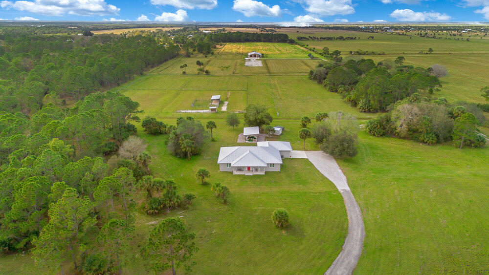 14155 103rd Street Fellsmere FL 32948