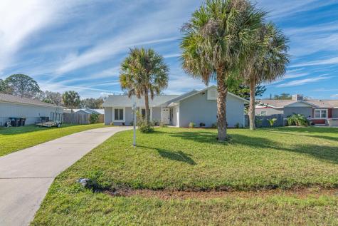 750 Donau Avenue NW Palm Bay FL 32907