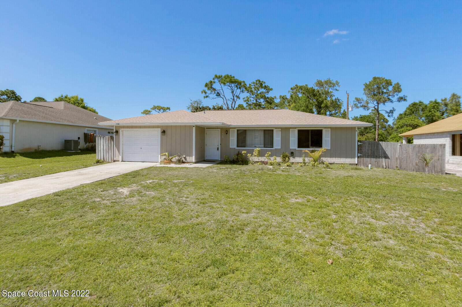 1685 Talavera Street SE Palm Bay FL 32909