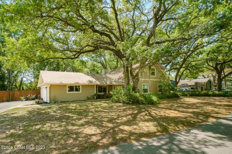 465 Oakwood Court Merritt Island FL 32953