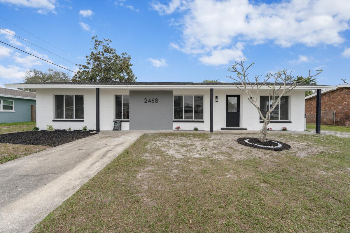 2468 Lisa Lane Melbourne FL 32935