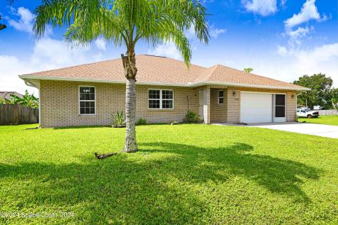 842 Custer Street NW Palm Bay FL 32907
