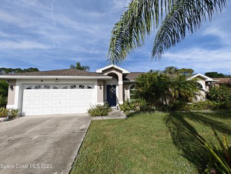 877 Niagara Street NW Palm Bay FL 32907