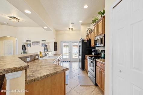534 Bounty Avenue NE Palm Bay FL 32907