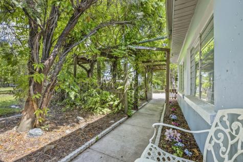300 Herring Street Melbourne FL 32901