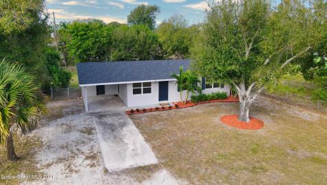 4535 38th Court Vero Beach FL 32967
