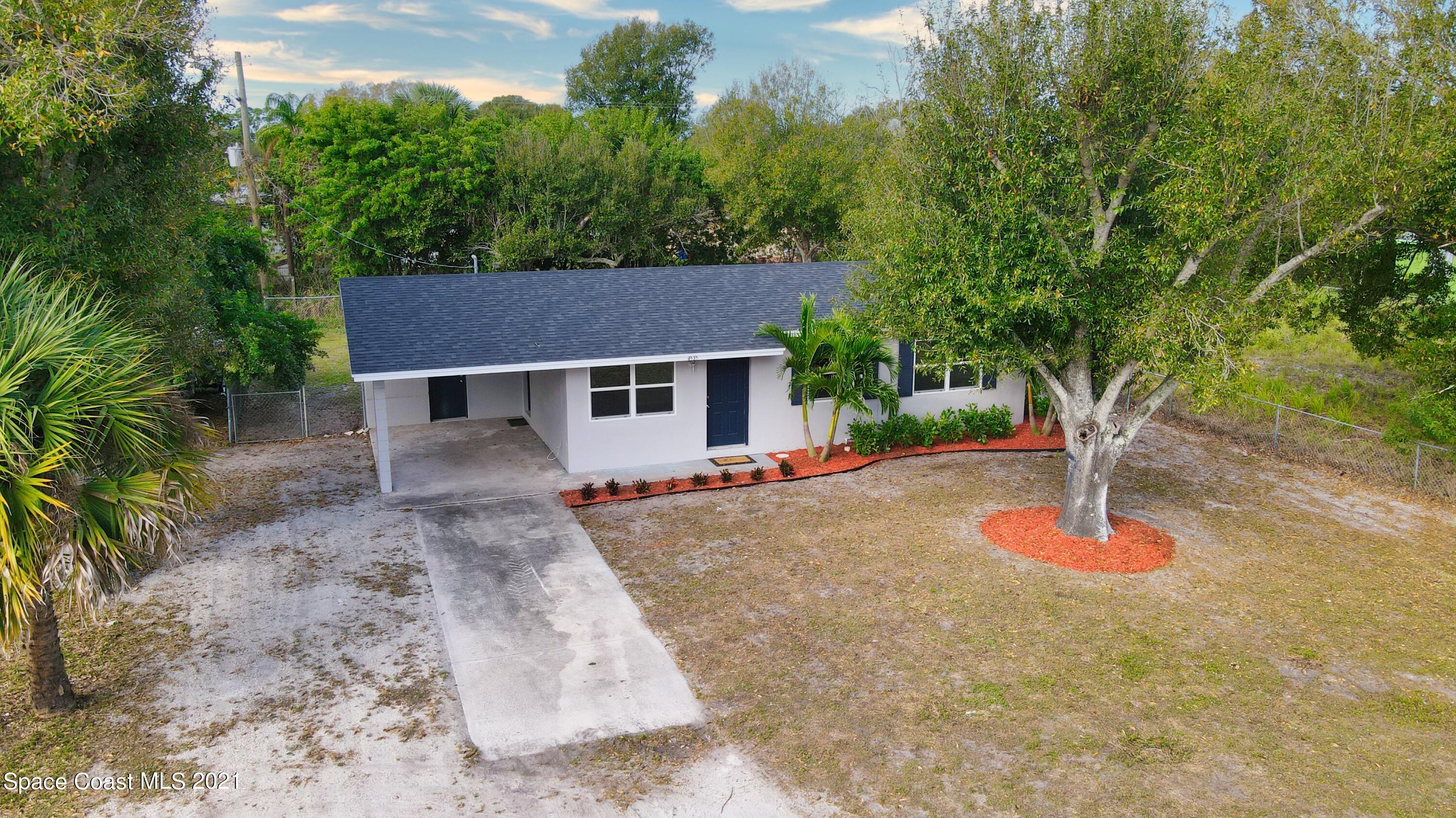 4535 38th Court Vero Beach FL 32967