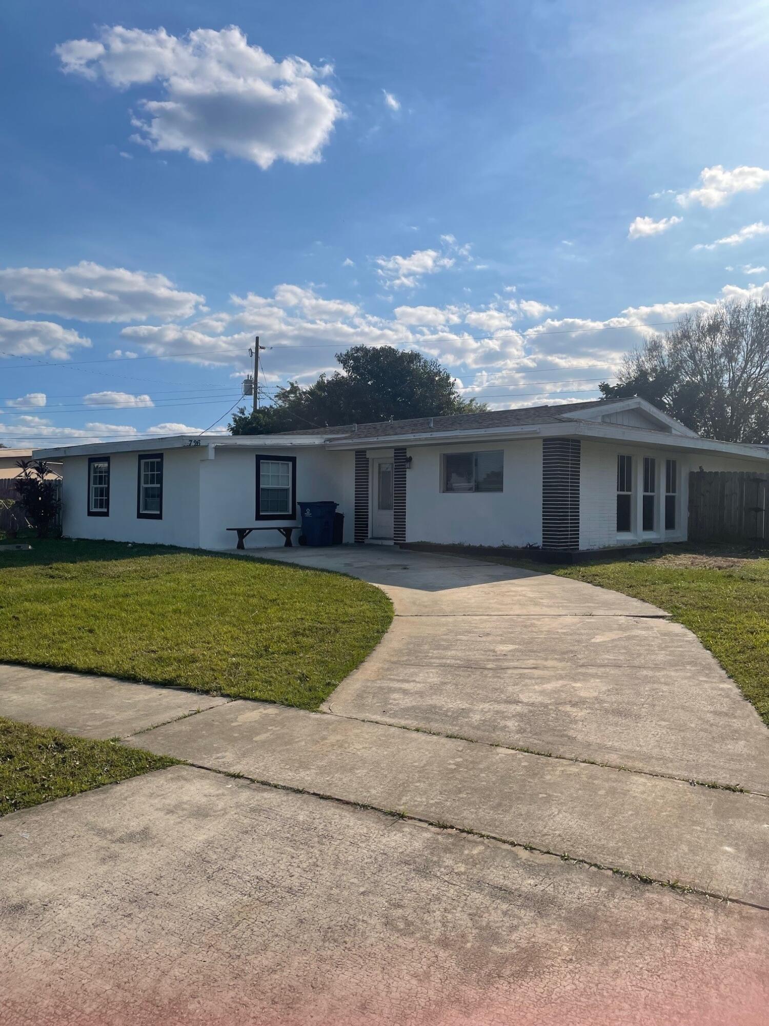 726 Atlanta Avenue NE Palm Bay FL 32905