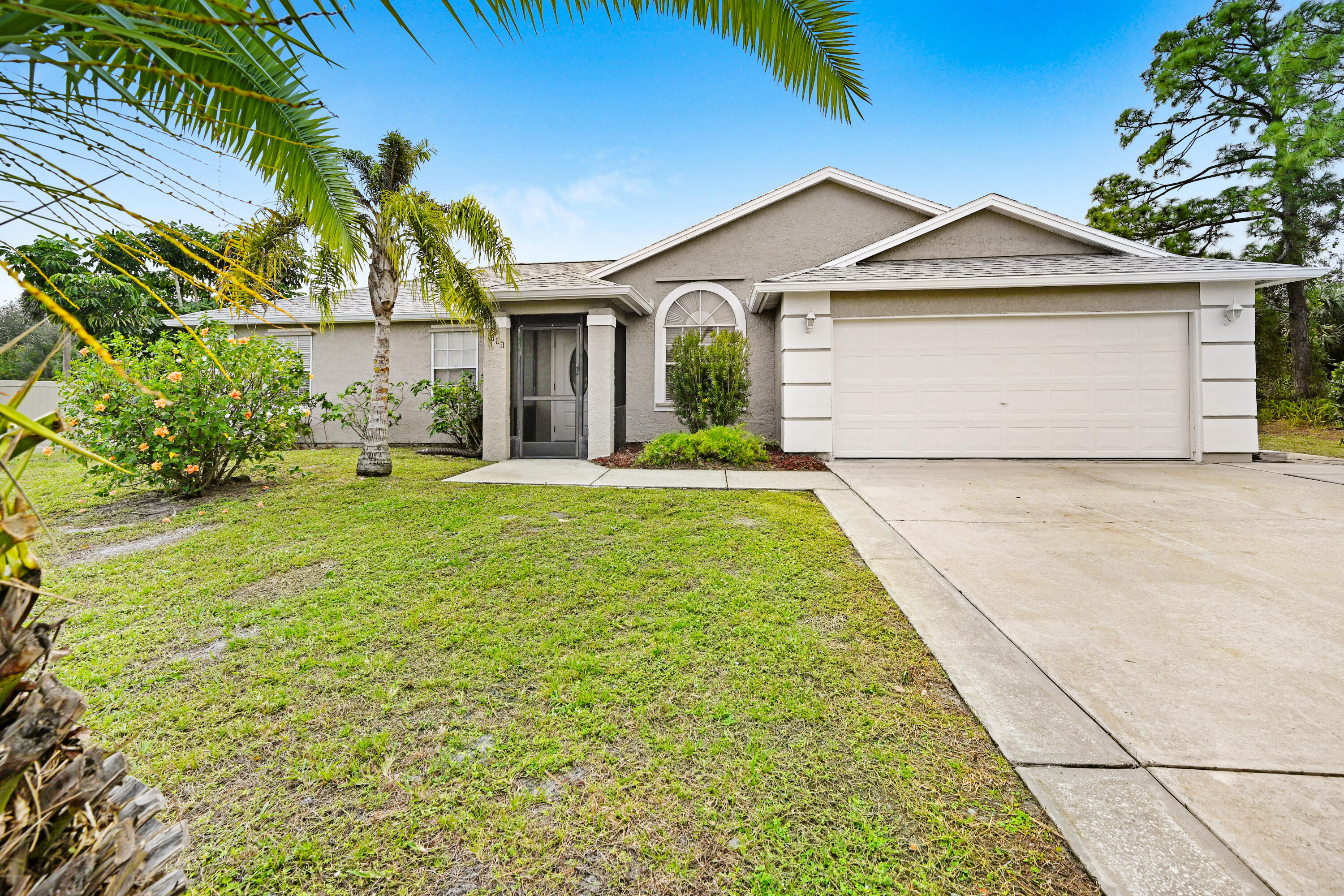 1860 De Groodt Road SW Palm Bay FL 32908