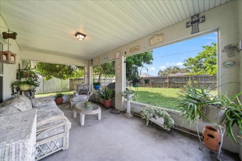 981 Custer Street NW Palm Bay FL 32907