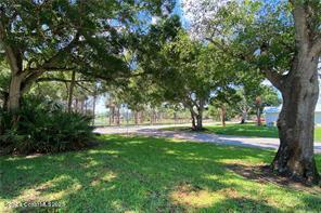 980 32nd Avenue SW Vero Beach FL 32968