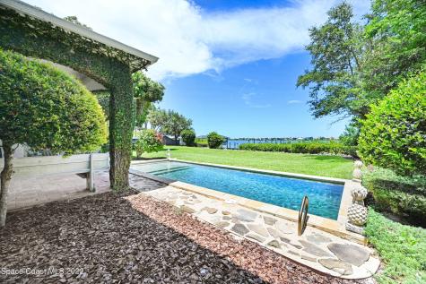10480 S Tropical Trail Merritt Island FL 32952