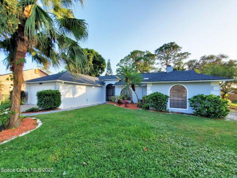 1390 Natal Street NW Palm Bay FL 32907