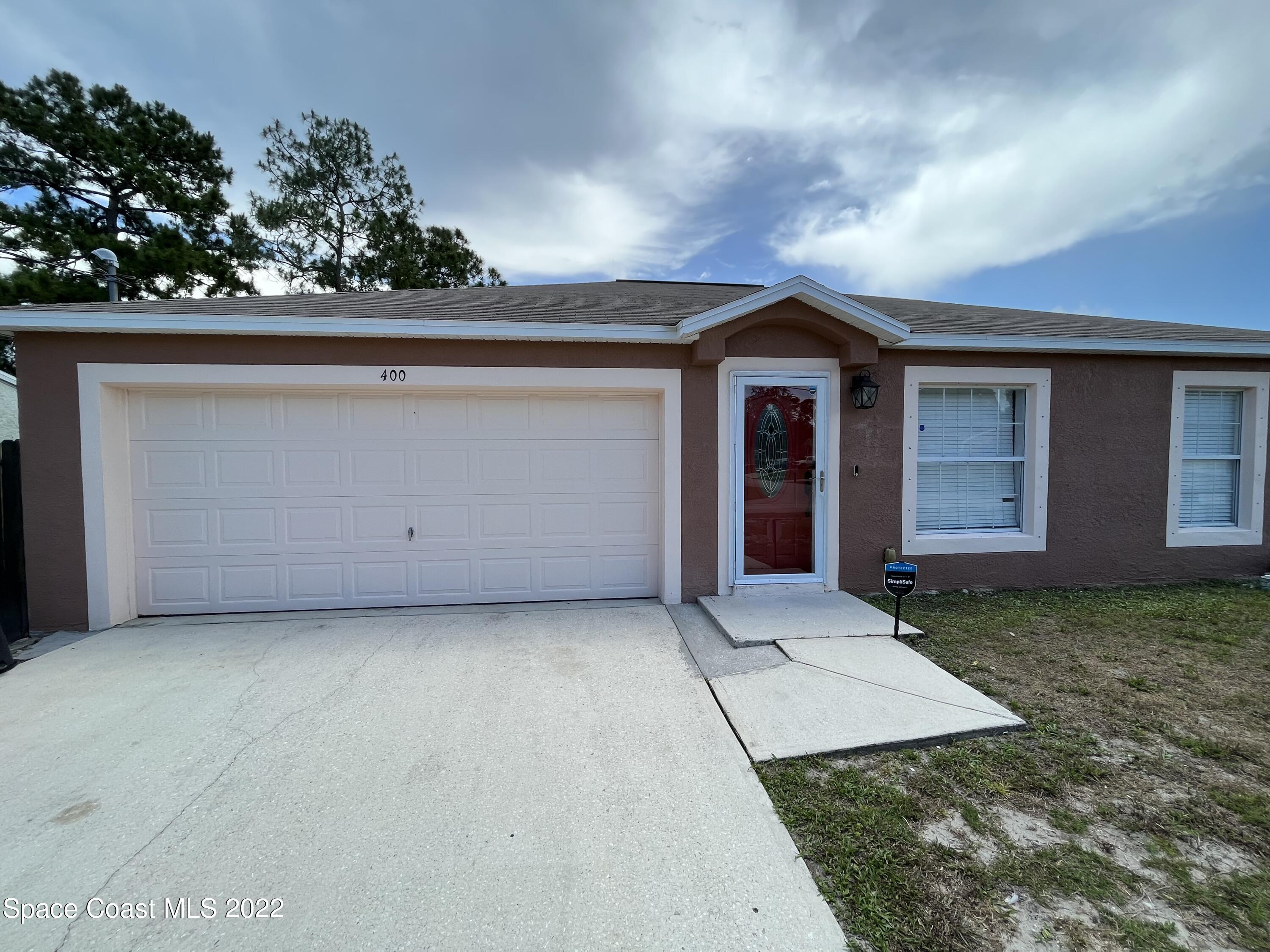 400 Brantley Street SE Palm Bay FL 32909