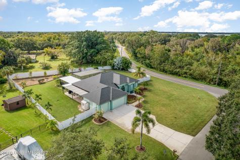 675 Andrix Street Merritt Island FL 32953