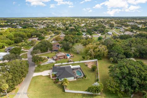 675 Andrix Street Merritt Island FL 32953