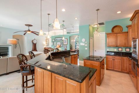 675 Andrix Street Merritt Island FL 32953
