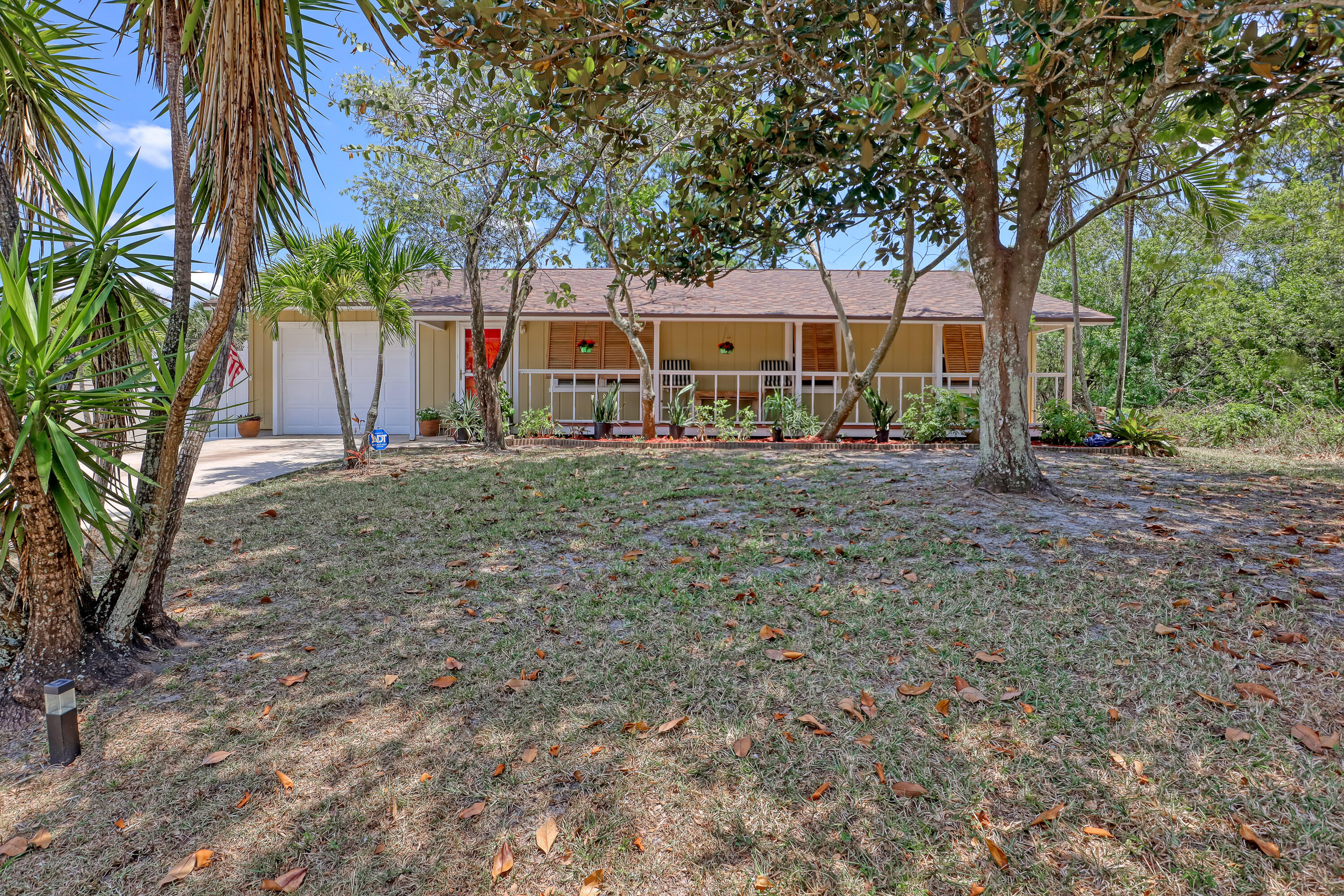 536 Ivy Court NW Palm Bay FL 32907