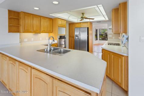 1630 Neptune Drive Merritt Island FL 32952
