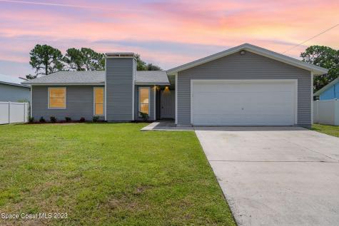 875 Gera Avenue NW Palm Bay FL 32907