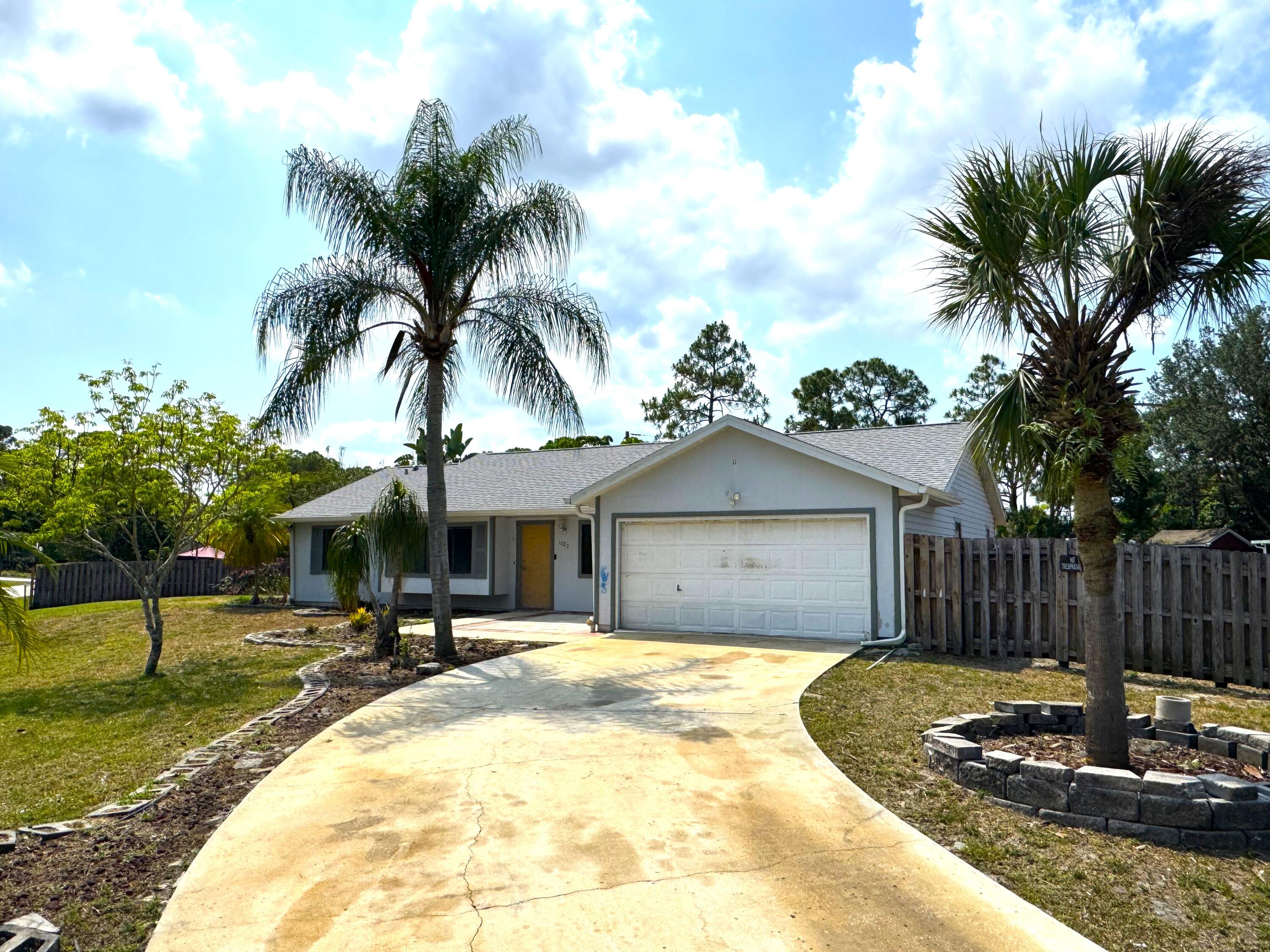 1020 La Belle Avenue SW Palm Bay FL 32908