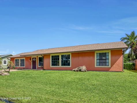 1229 Gilpin Street NW Palm Bay FL 32907