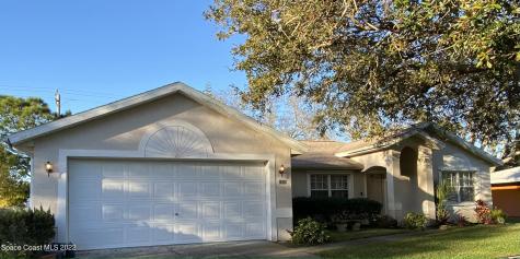 1601 Omega Street NE Palm Bay FL 32907