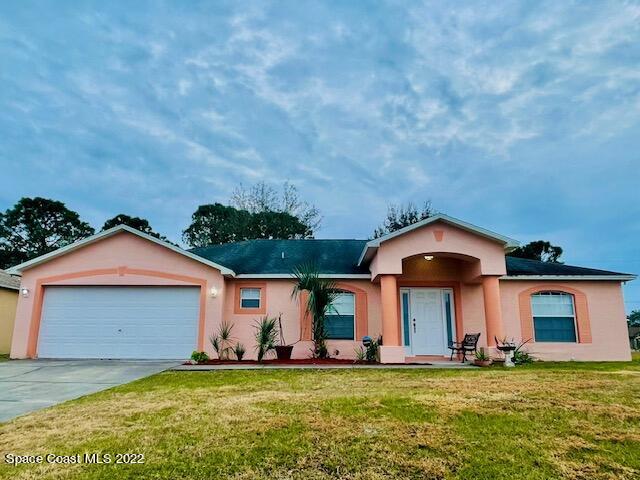 530 Octavius Street SW Palm Bay FL 32908