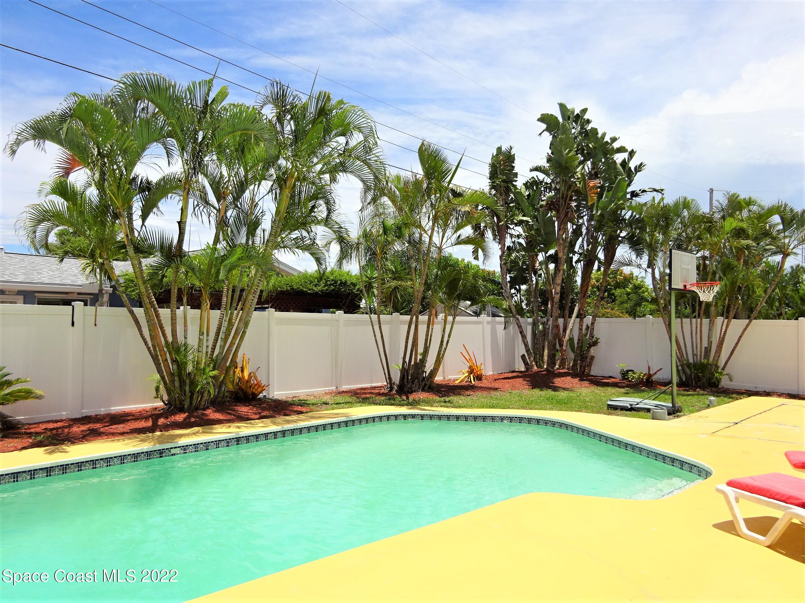 105 Bay Drive N Indian Harbour Beach FL 32937