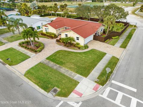 410 Franklyn Avenue Indialantic FL 32903