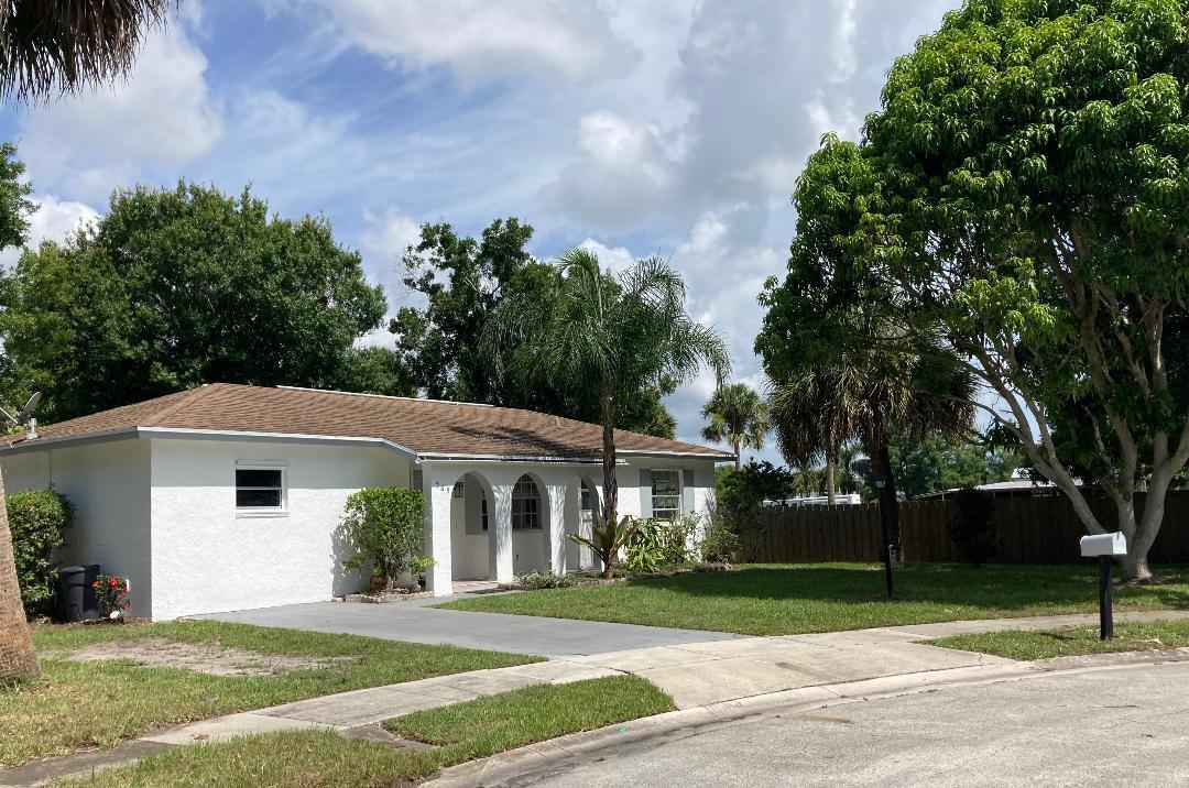 565 21st Avenue Vero Beach FL 32962