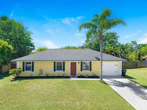 762 Kempten Street NW Palm Bay FL 32907