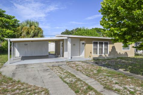 939 Bianca Drive NE Palm Bay FL 32905