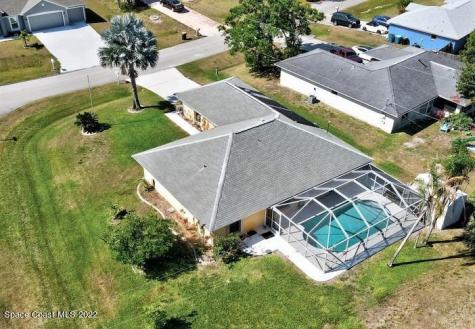 1598 Ashboro Circle SE Palm Bay FL 32909