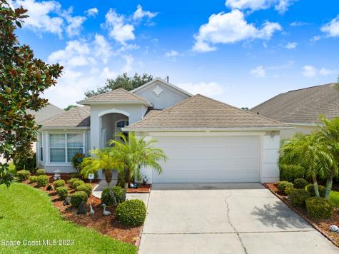 2240 Chinaberry Circle SE Palm Bay FL 32909