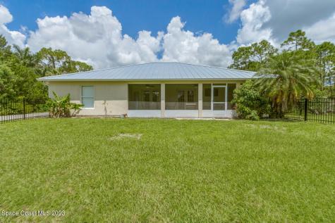 12750 87th Street Fellsmere FL 32948