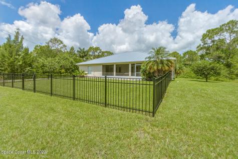 12750 87th Street Fellsmere FL 32948