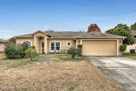 652 Altamira Street NW Palm Bay FL 32907