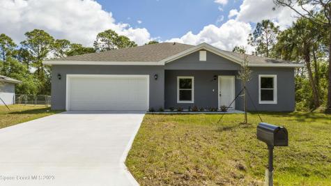 225 Jacaranda Avenue NW Palm Bay FL 32907