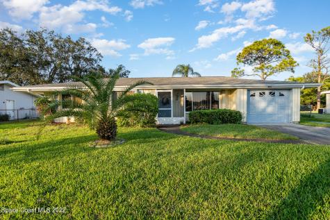 1073 Newbern Street NE Palm Bay FL 32905