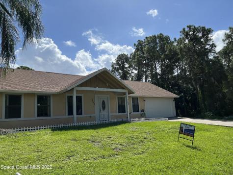 767 Daniels Avenue SW Palm Bay FL 32908